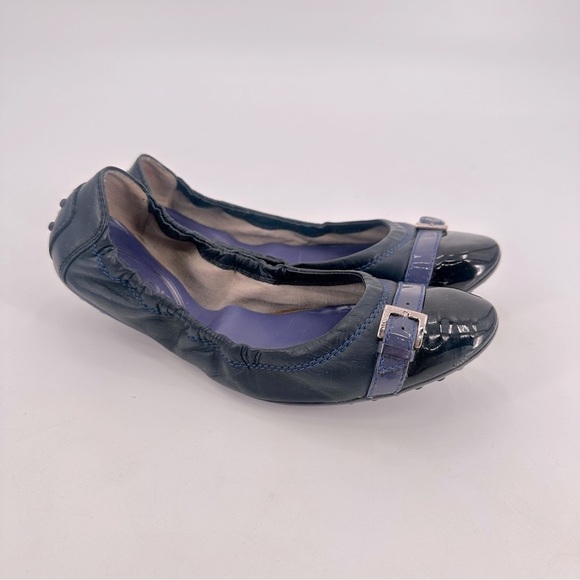 TOD’S Blue Leather Dee Buckle Ballet Flats Size 6.5 - Picture 1 of 8